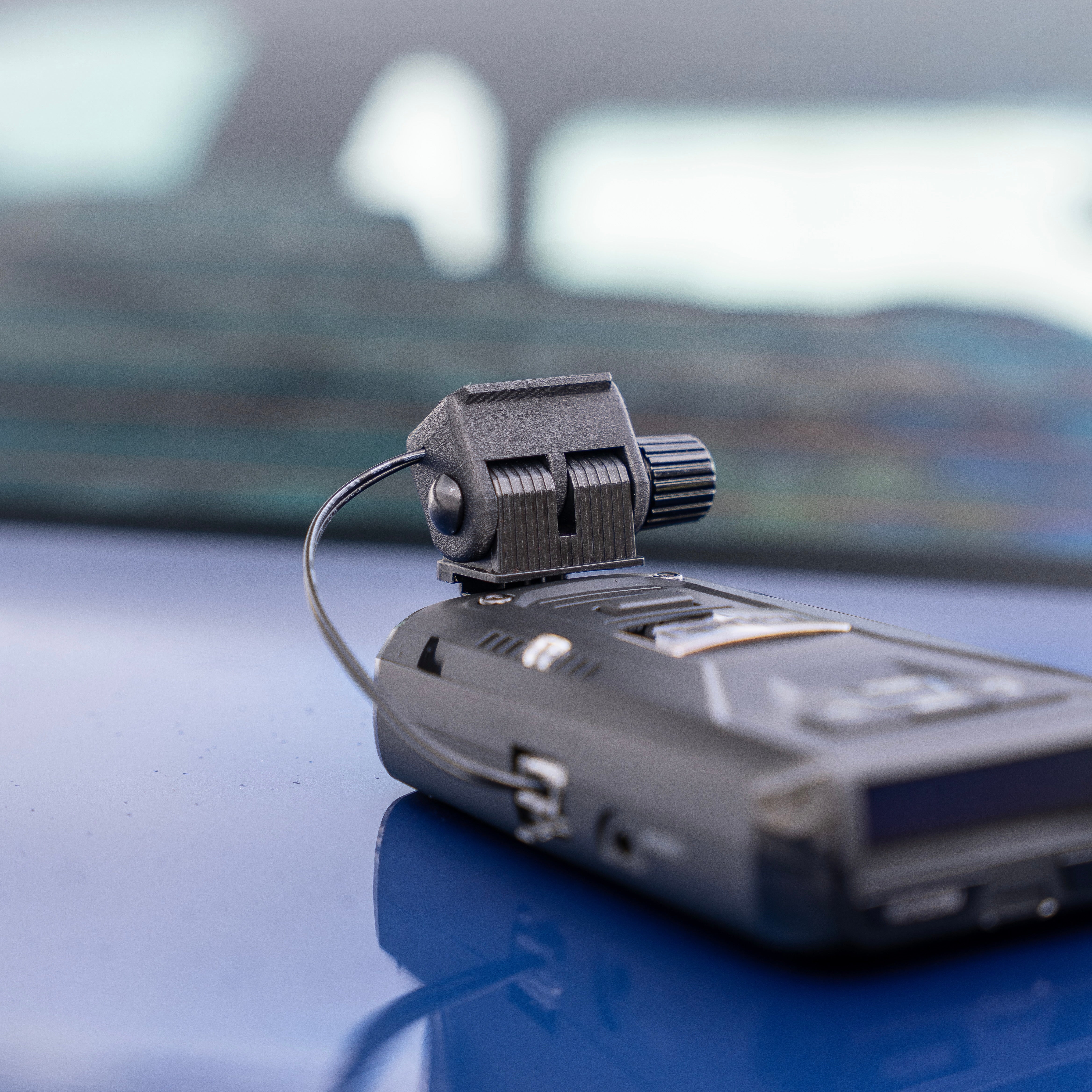 Uniden R3 Quick Release Mount