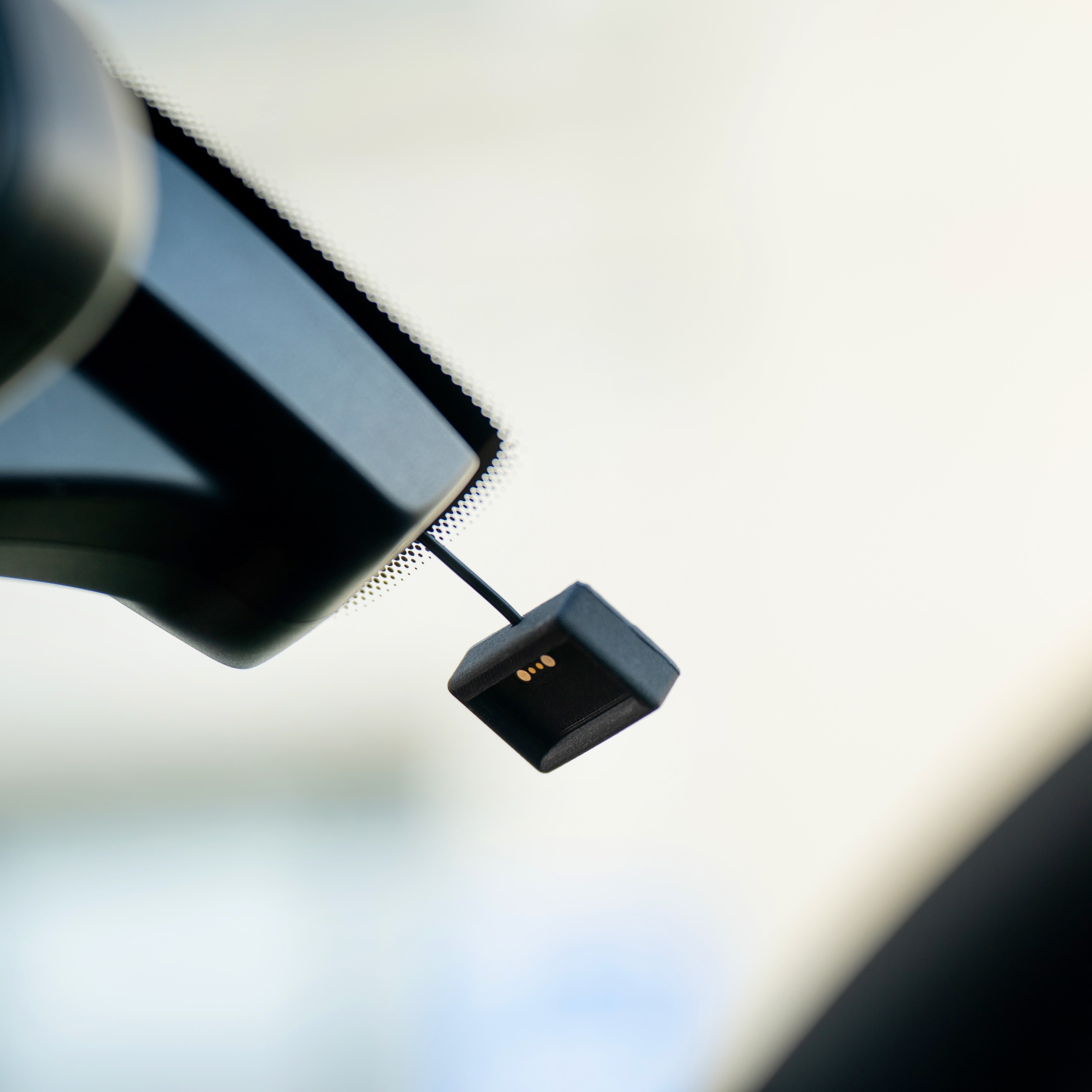 Powered Windscreen Receiver