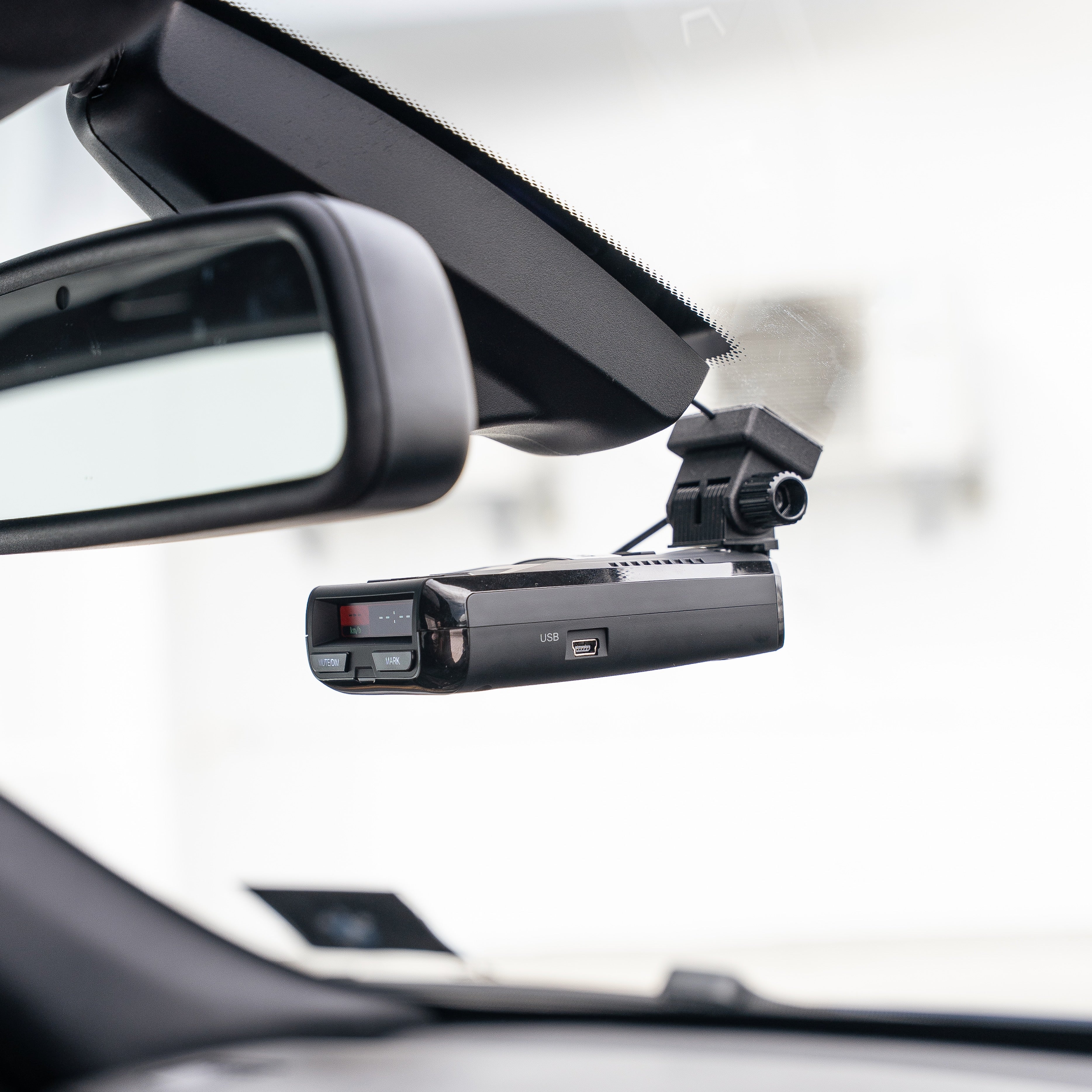 Uniden R3 Quick Release Mount